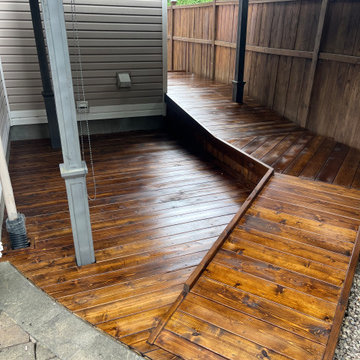 Kanata Cedar Deck - Accessible Ramp