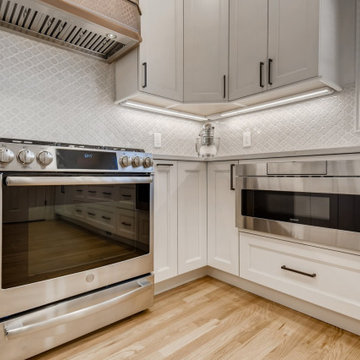Bright, Light, Airy Kitchen