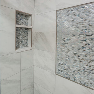 Shimmering Hall Bath – Darien, IL