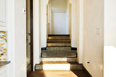 Tuscan hallway photo in Austin
