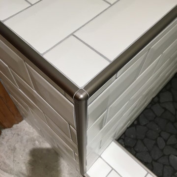 Tile Shower/Tubsurround Remodel