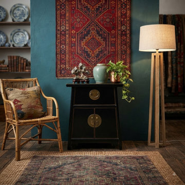 Oriental Black Lacquer Moon Face Hardware Small End Table Nightstand GB715