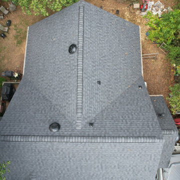 CertainTeed shingles in Moire Black