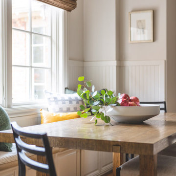 Cozy Eat-In Kitchen Nook with Built-In Banquette Seating