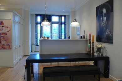Inspiration for an eclectic home design remodel in Amsterdam