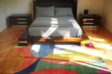 Trendy bedroom photo in Cleveland