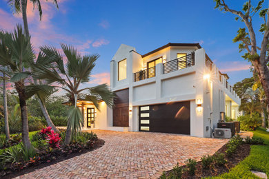 Example of an exterior home design in Miami