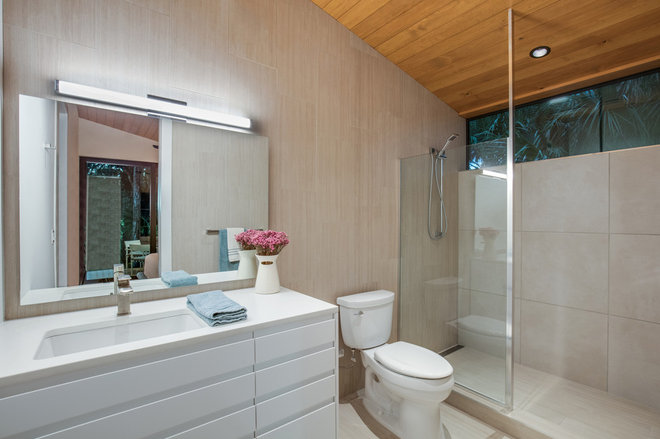 Contemporary Bathroom by Josh Wynne Construction