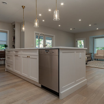 Warm White Shaker with Brushed Gold Accent