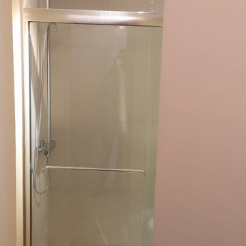 R.C. washroom renovation/ R.C. rénovation salle de bain