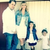Niki Busch's photo