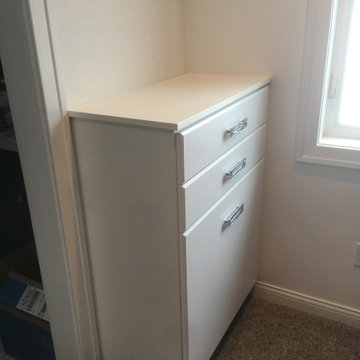 Hamper with 2 drawers - custom handles