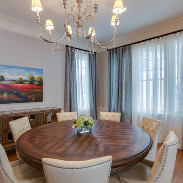 Dining room in Central Gardens restoration
