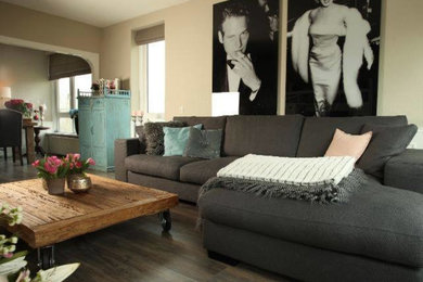 Home design - modern home design idea in Other