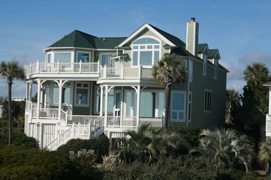 Inspiration for a coastal home design remodel in Charleston