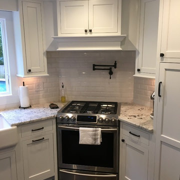 Ho-Ho-kus Cottage Kitchen