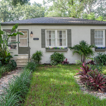 1940's Cottage in Hampton Terrace Sold After Rehab, Staging & Listing