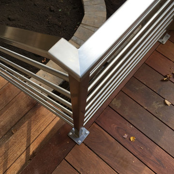 Modern Deck Railings