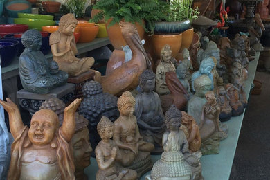 Inspiration for an asian landscaping in Orange County.