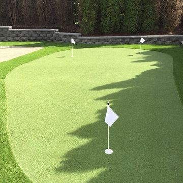 Putting Green w/ Retaining Wall - Issaquah, WA