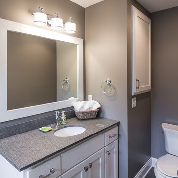 jack and jill bathroom