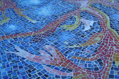 Island style pool photo in Los Angeles