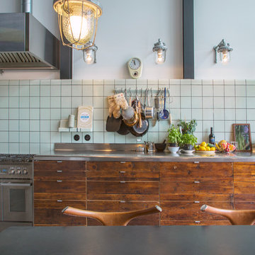 My Houzz: Dutch Family’s Home Opens Up to River Views