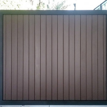 Brentwood Driveway Gate