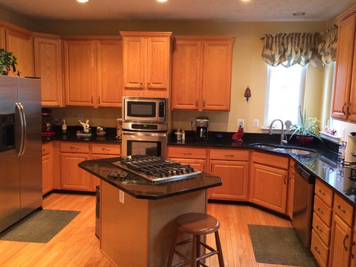 With Honey Oak Cabinets, What Color Kitchen Island Goes With Oak Cabinets