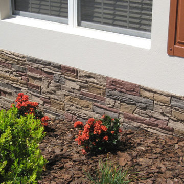 Stratford Stacked Stone Garden Walkway Wainscoting