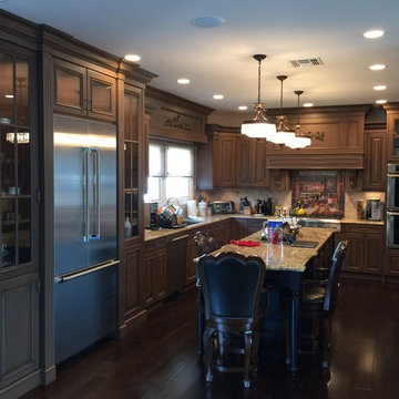 Melville Traditional Walnut Kitchen Money Shot