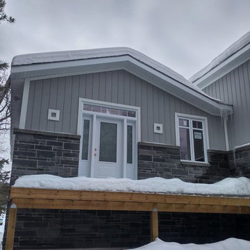 WATERFRONT HOME - CELECT CELLULAR COMPOSITE SIDING - CONSTANCE BAY, ON