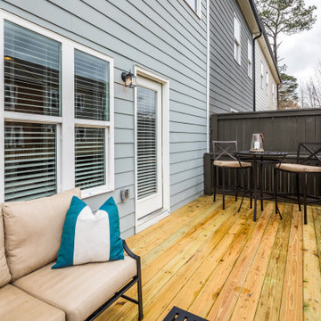 Eastland Gates - Back Patio