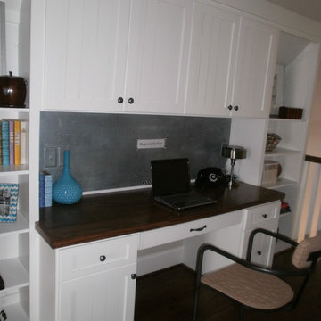 HOME OFFICE OR CLASSROOMS