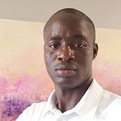 Foto de Okunrin-Ogun Akinwatimi
