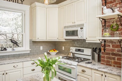 Example of a transitional kitchen design in Phoenix