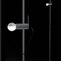 Agnoli Floor Lamp 387 By Oluce Lighting - Floor Lamps