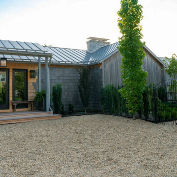 Sleek Summer Hangout
