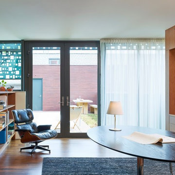 Chicago Residence featuring Hope's and Fleetwood