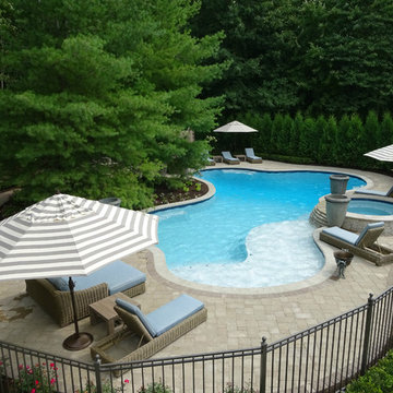 Shelby Township, Michigan Private Pool & Landscape Design