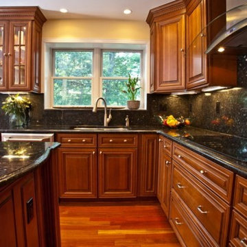 Luxurious Gourmet Kitchen in Fairfax Station Combines Beauty and Function