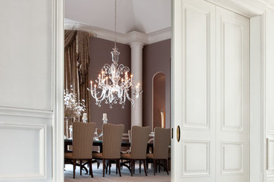 Dining room - modern dining room idea in Chicago