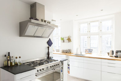 Immagine di una cucina moderna