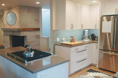 Kitchen - mid-sized eclectic kitchen idea in Seattle
