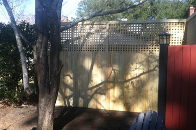 Inspiration for a landscaping in Charleston.