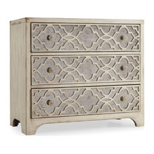 Nightstands/dressers
