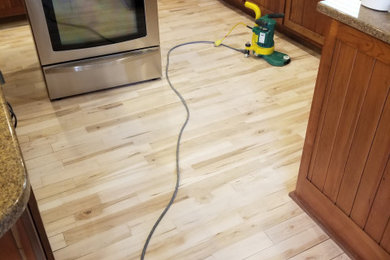 Elegant kitchen photo in Salt Lake City
