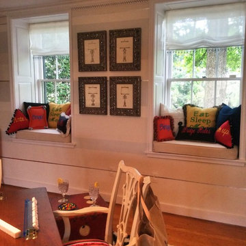 Woman's Gaming Parlor