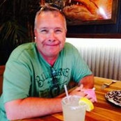 Foto von Michael Reynolds