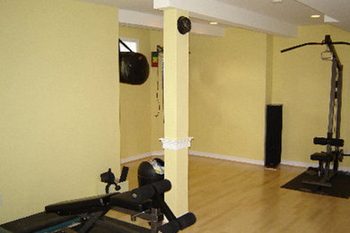 Inspiration for a home gym remodel in Boston